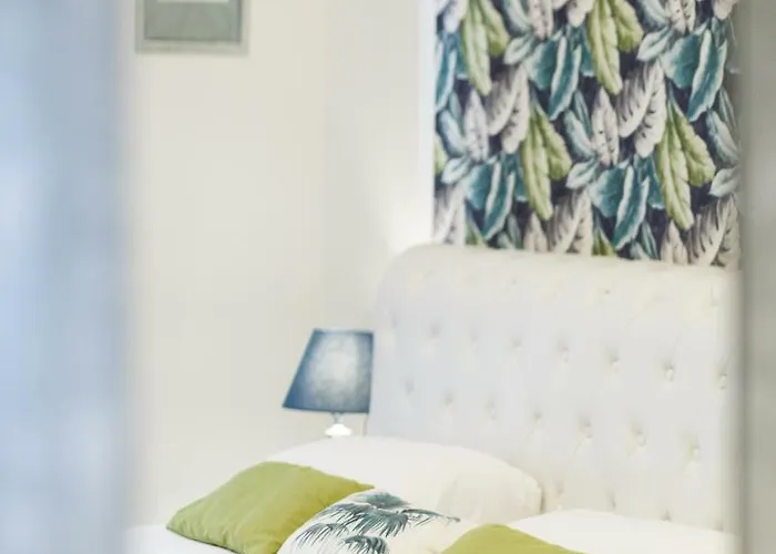 Aeterna Collection Rome